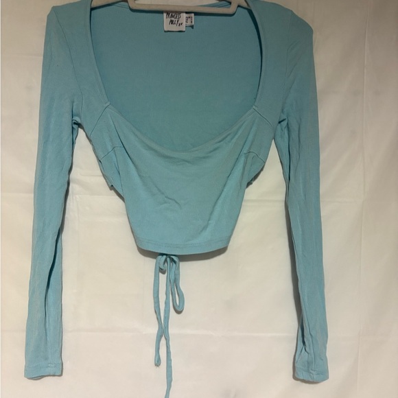 Princess Polly Tops - Princess Polly Sky Blue Long Sleeve Crop Top